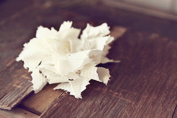 DIY doily hair clip