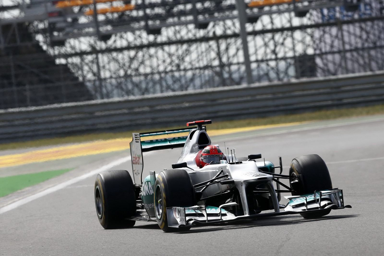 [F1-Korea-Mercedes-Schumacher-1%255B2%255D.jpg]