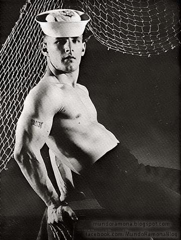 [Dave-Allen-vintage-beefcake-30703891-361-480%255B10%255D.jpg]
