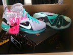 nike lebron 9 ps elite grey candy pink 3 02 LeBron 9 P.S. Elite Miami Vice Official Images & Release Date