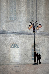Underneath the Lamplight by Cherry Larcombe AFIAP DPAGB ARPS BPE3 Underneath the Lamplight by Cherry Larcombe AFIAP DPAGB ARPS BPE3