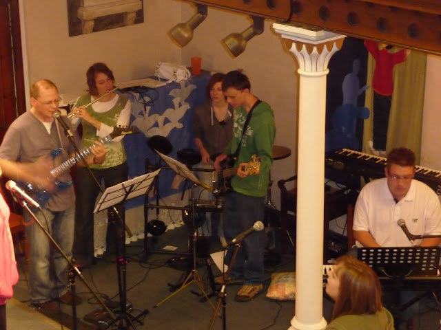 2010 - Youth Service