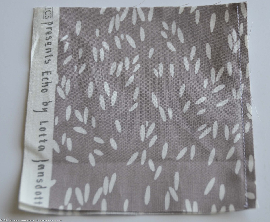 [How-to-Sew-a-Pillow-204.jpg]