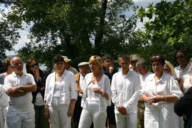 [IMG_62492.jpg]