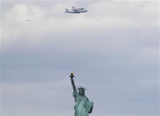 Space-shuttle-Enterprise-lands-in-New-York-atop-jet