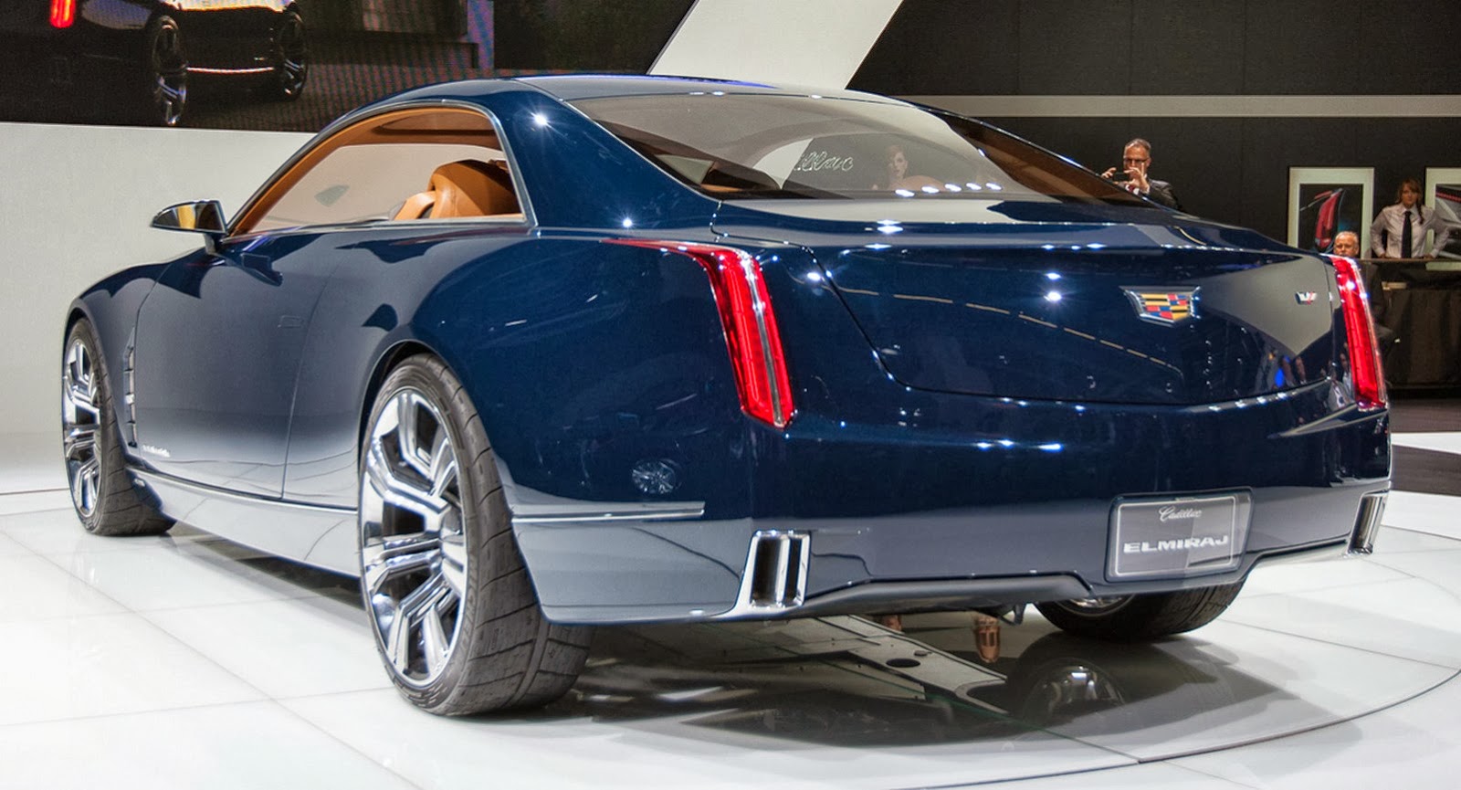 [Cadillac-vs-Mercedes-25%255B3%255D.jpg]