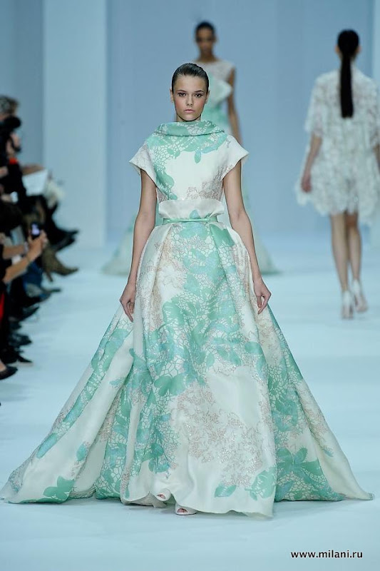elie-saab-haute-couture-sprg-2012-pfw15.jpg