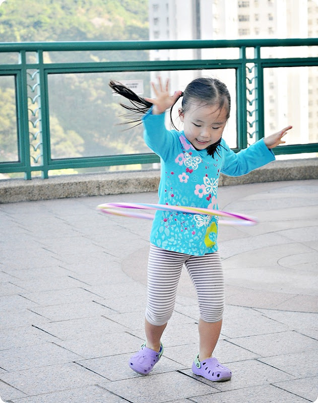 Hula hoop1 Hula hoop1