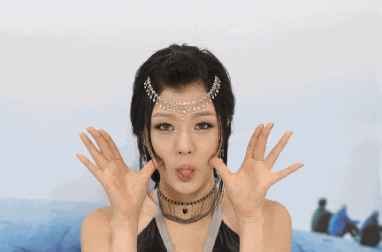 Hwang Hi Mee Lentes de Contacto