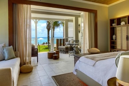 Beachfront-Junior-Suite-Ocean-View-and-Terrace