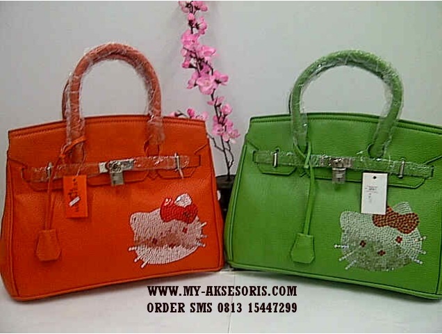 [HERMES%2520HELLO%2520KITTY%255B3%255D.jpg]