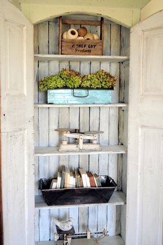 [open%2520cabinet%255B4%255D.jpg]