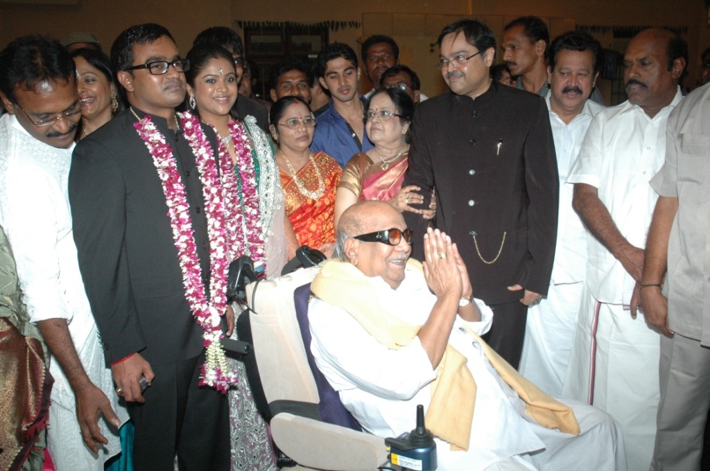 [selvarghavan%2520wedding%2520reception3%255B2%255D.jpg]