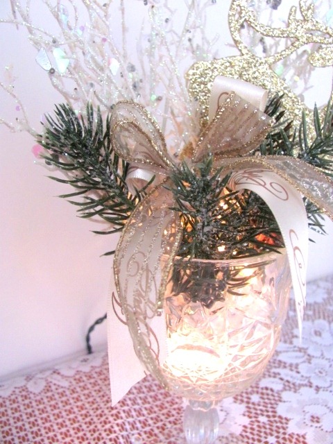 [goblet%2520reindeer%25203%255B5%255D.jpg]