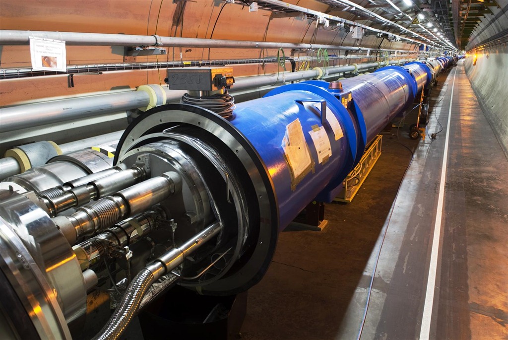 [----LHC-8.jpg]