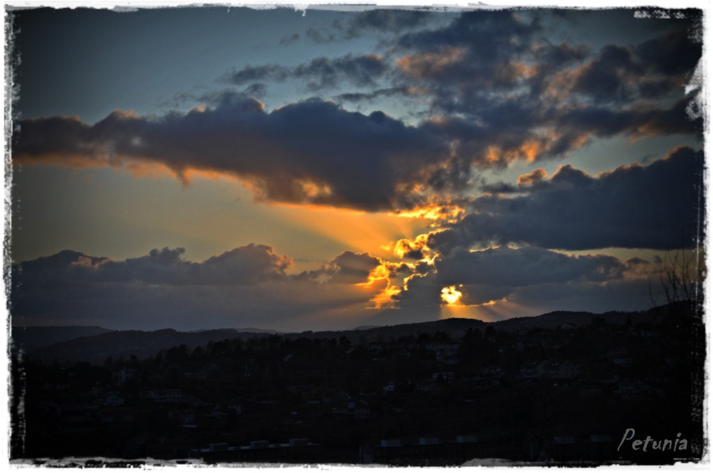 [april%2520sunset%255B5%255D.jpg]