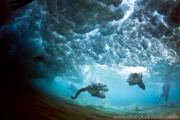 the-underwater-project-mark-tipple-fotos-submersas-nadando-lutando-oceano-mar-desbaratinando (2) the-underwater-project-mark-tipple-fotos-submersas-nadando-lutando-oceano-mar-desbaratinando (2)