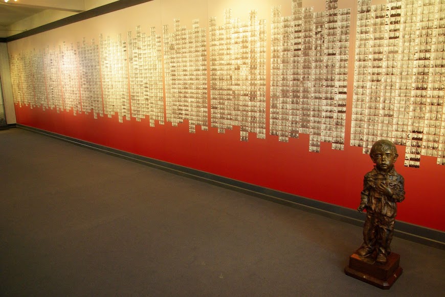 Auschwitz Auschwitz