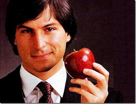 steve-jobs-with-apple
