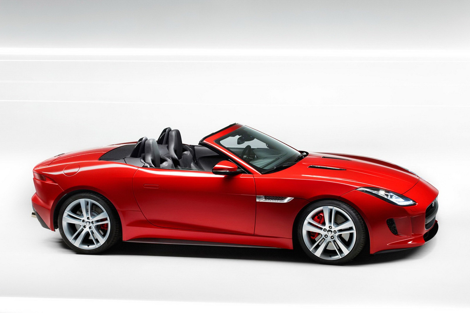 [2013-Jaguar-F-Type-22%255B5%255D.jpg]