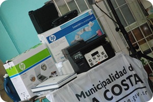 La Municipalidad de La Costa complementó la entrega de netbooks con equipamientos tecnológicos