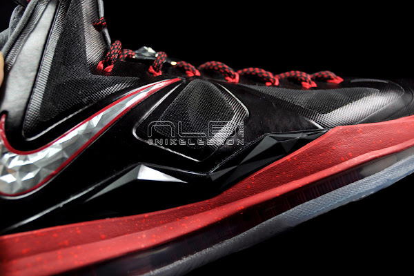 The Showcase Nike LeBron X 8220Pressure8221