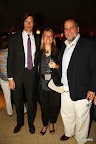 Ivan de Pineda, Gabo Nazar y su mujer. Foto: Jorge Amado Group. Prod: Mirabaires.
