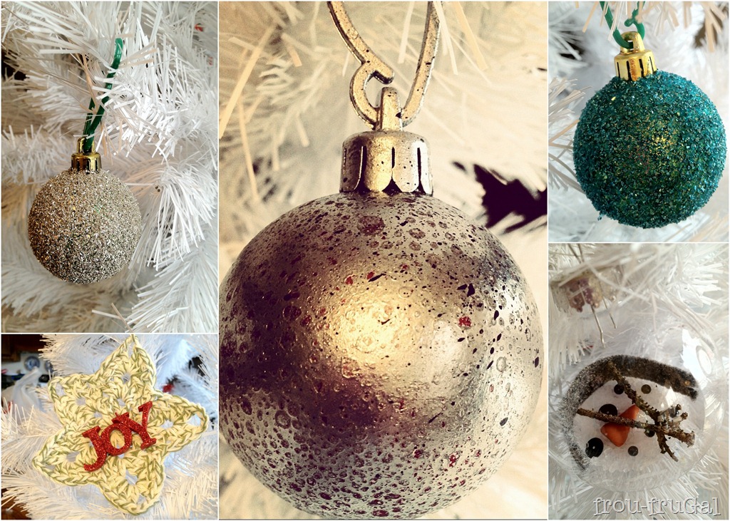 [2011-12-08%2520Bulbs%2520and%2520Mirror%255B2%255D.jpg]