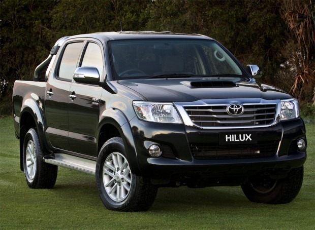 [2012-Toyota-Hilux-1-1-620x454%255B2%255D.jpg]