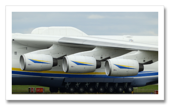 Antonov An-225  Wheels