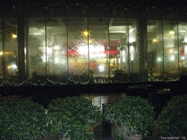 [Tianhe%2520Waterfall%2520%25281%2529%255B5%255D.jpg]