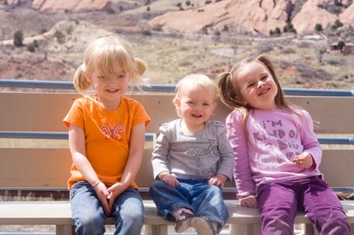04 05 13_dino ridge lily emma tess