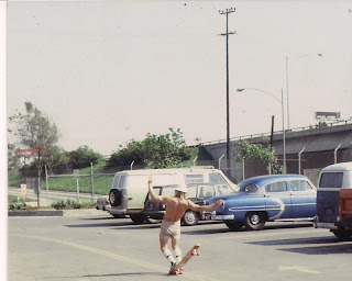 Love the old cars and with Bob doing his thing makes it kind of cool!