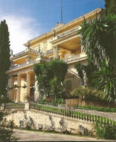 Aquileon. El palacio que se hizo construir en las Islas griegas Aquileon. El palacio que se hizo construir en las Islas griegas
