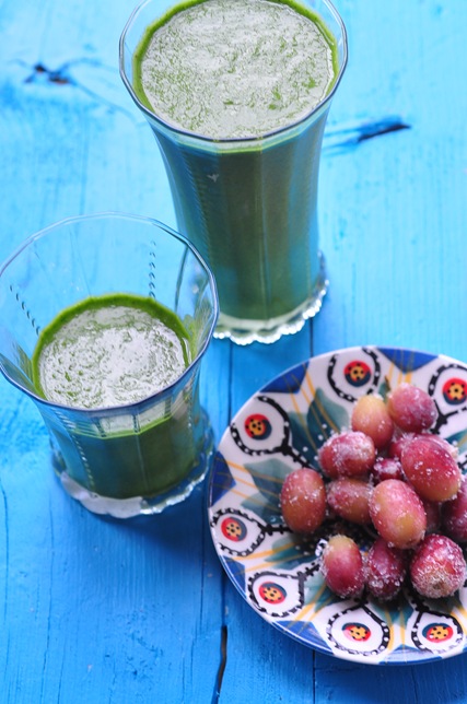 grape kale smoothie grape kale smoothie