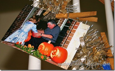 Halloween Photo Garland Tutorial by Mud Pie Studio