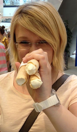 [IMG_41744.jpg]