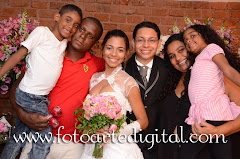 Fotos do evento Greicielen e Vinicius. Foto numero 2648 do estudio Foto Arte Digital, de Itaborai, RJ, que faz fotografia de casamentos (fotos de casamento), fotos de aniversario (fotografia de aniversario), fotos de 15 anos, fotos de criancas (fotografia infantil), fotos de eventos sociais, videos de casamento, videos de 15 anos, videos de making-of, videos de aniversario, video infantil (video de criancas) e videos de eventos sociais. Fotojornalismo e videojornalismo em Itaborai, RJ.