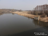 widok z mostu w Biedrusku (widoczne przęsło starego mostu) widok z mostu w Biedrusku (widoczne przęsło starego mostu)
