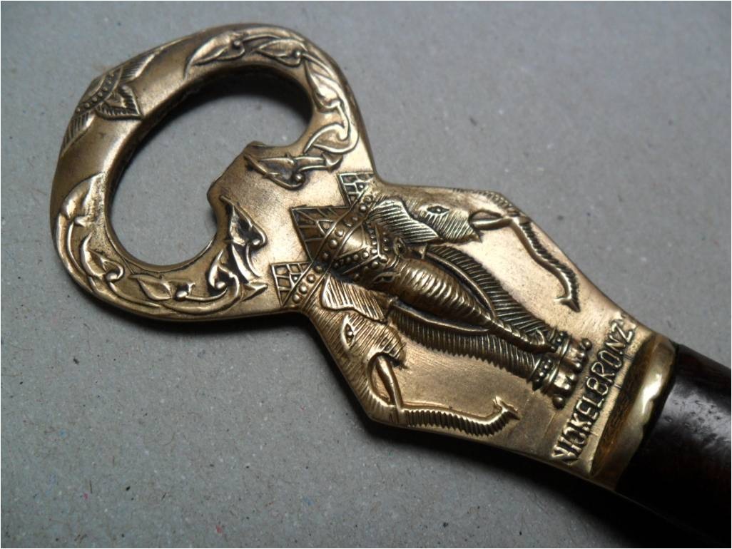 [Pembuka%2520botol%2520Thailand%2520-%2520logo%2520nickel%2520bronze%255B8%255D.jpg]