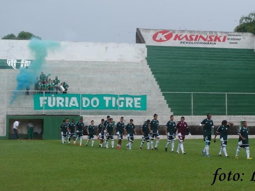 Dura realidade: Esportiva joga mal, perde em casa e continua na lanterna