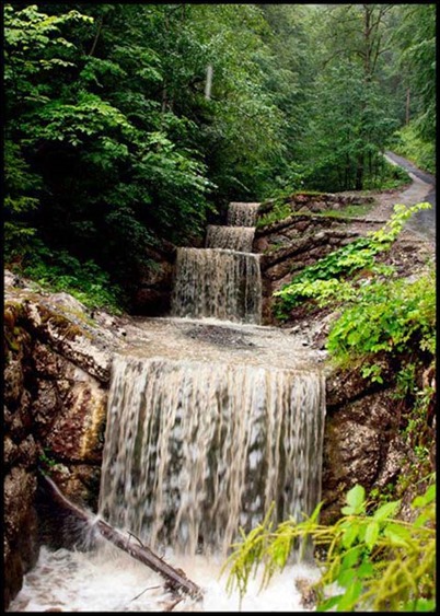 شلال partnach gorge شلال partnach gorge