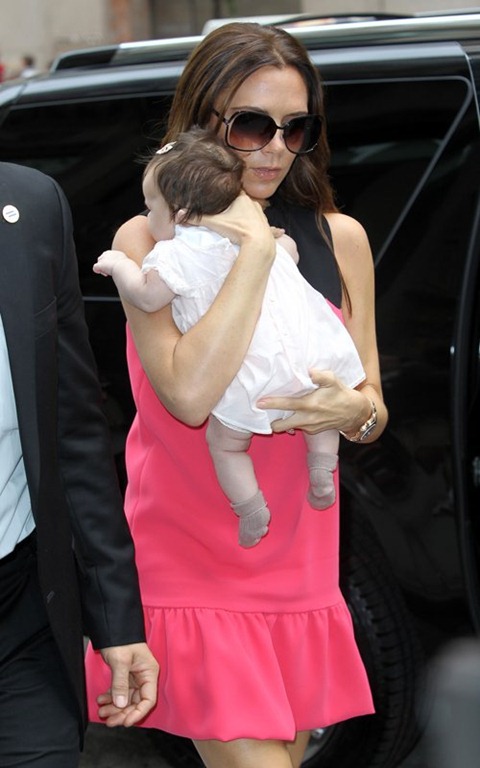 [victoria-beckham-premivew-her-2012-spring-collection%255B5%255D.jpg]