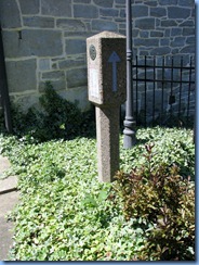 3199 Pennsylvania - Lincoln Highway (Lincoln Way E) - McConnellsburg, PA - 1793 Fulton House - 1928 Lincoln Highwayconcrete marker