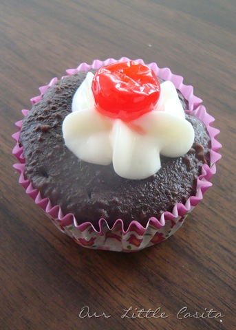 [cherrycokecupcake%255B8%255D.jpg]