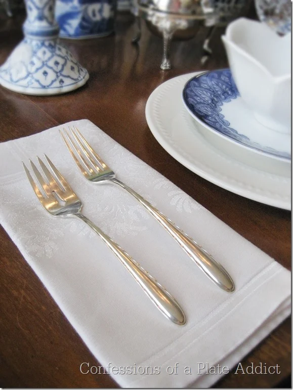 CONFESSIONS OF A PLATE ADDICT Tablescape in Blue and White