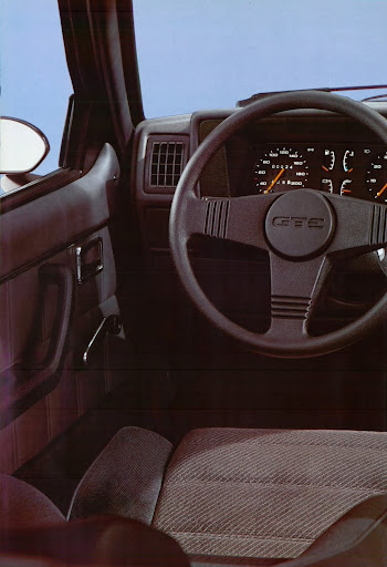 Opel_Kadett_1984 (8).jpg