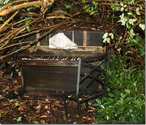 4-old-piano
