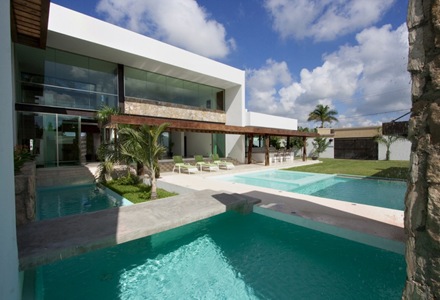 casa-los-troncos-punto-arquitectonico-