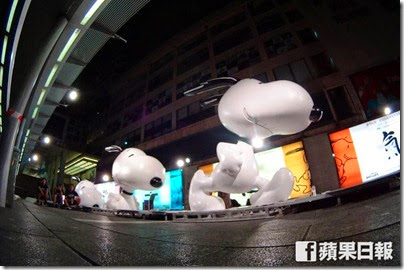 The Making of... Snoopy X Hong Kong - Dream Exhbition 2014 (via Apple Daily) 02